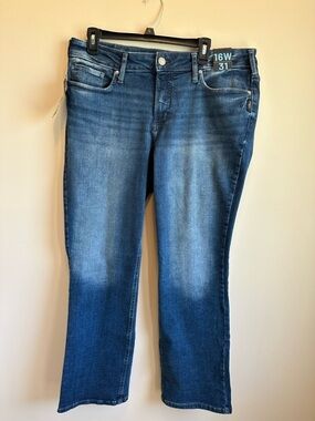 NWT Silver Elyse Slim Boot Woman’s 16W/31 Jeans Indigo Pockets Comfort Mid Rise